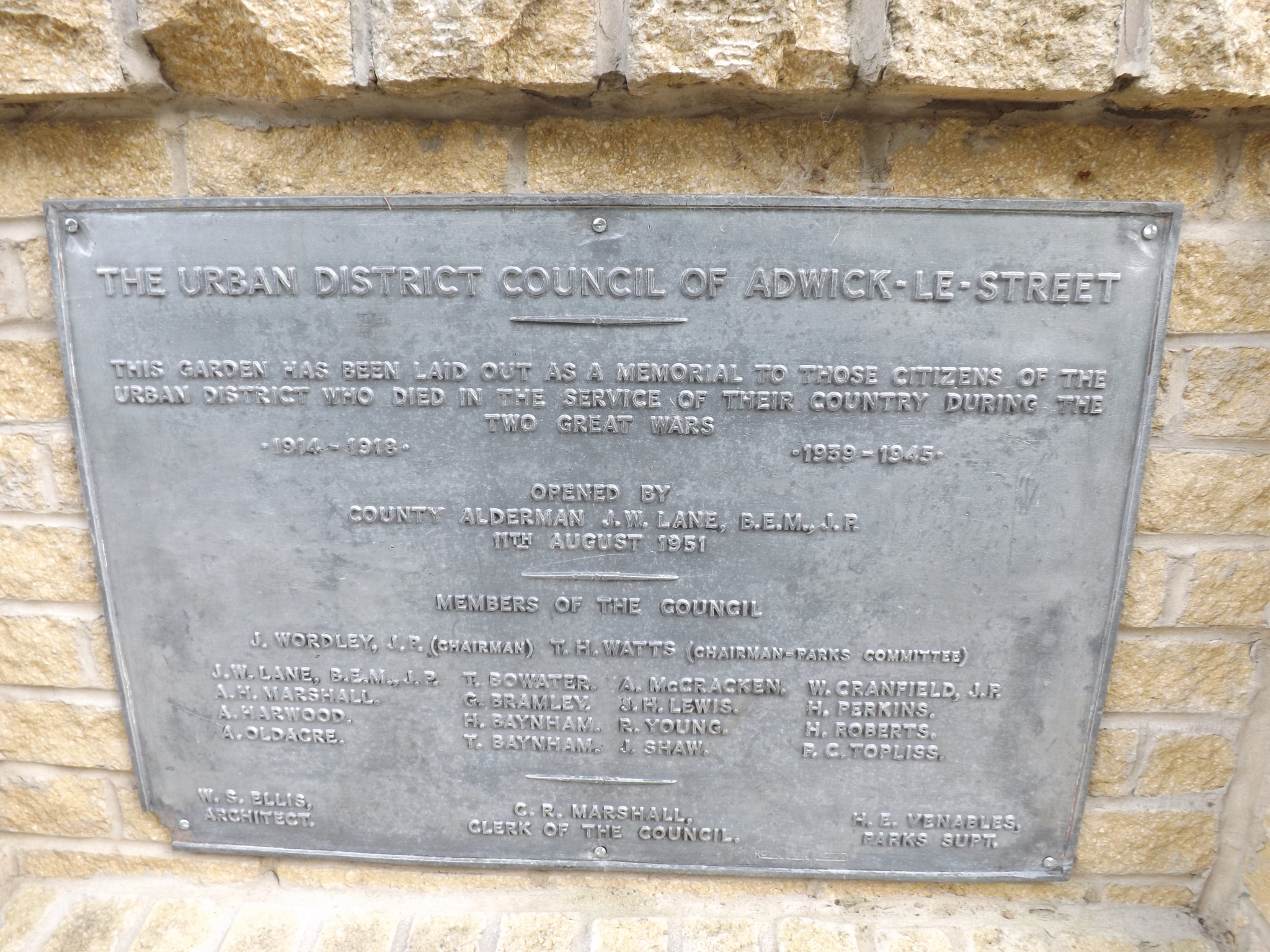 Adwick Le Street Memorial Gardens, War Memorials Online